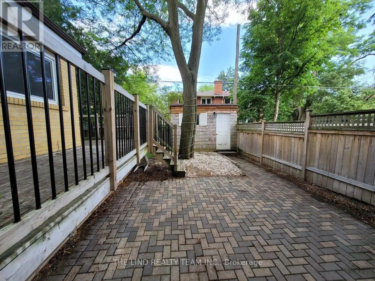 95 Overland Drive, Toronto, Ontario  M3C 2C3 - Photo 10 - C13671806