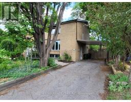 95 OVERLAND DRIVE, Toronto, Ontario