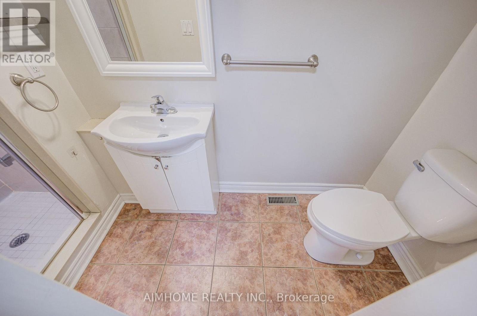 163 Chipwood Crescent, Toronto, Ontario  M2J 3X6 - Photo 12 - C13671918