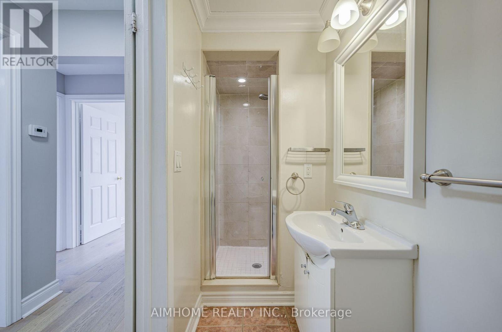 163 Chipwood Crescent, Toronto, Ontario  M2J 3X6 - Photo 13 - C13671918