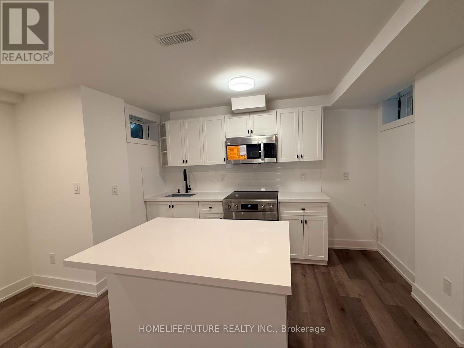 Bsmt - 45 Brabin Circle, Whitby, Ontario L1P 0B9 - Photo 6 - E13671854