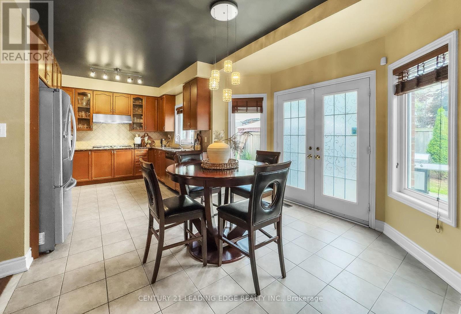 16 Bicknell Court, Ajax, Ontario  L1T 0G3 - Photo 13 - E13671868