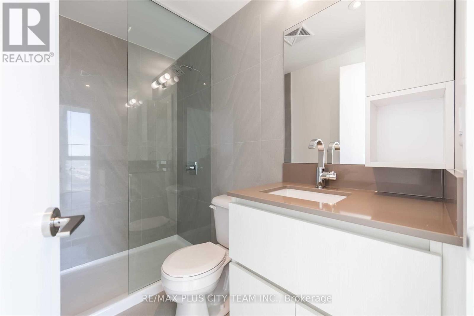 1504 - 15 Baseball Place, Toronto, Ontario M4M 0E6 - Photo 11 - E13671880