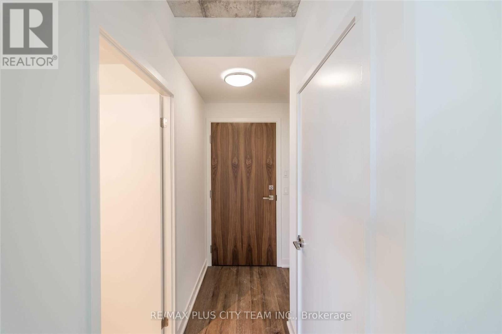 1504 - 15 Baseball Place, Toronto, Ontario M4M 0E6 - Photo 2 - E13671880