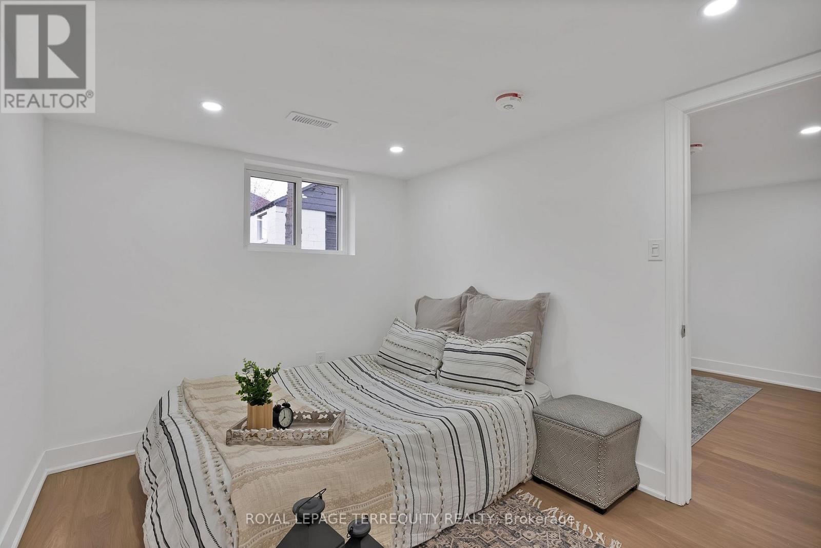 40 Leroy Avenue, Toronto, Ontario  M4J 4G8 - Photo 33 - E13671958