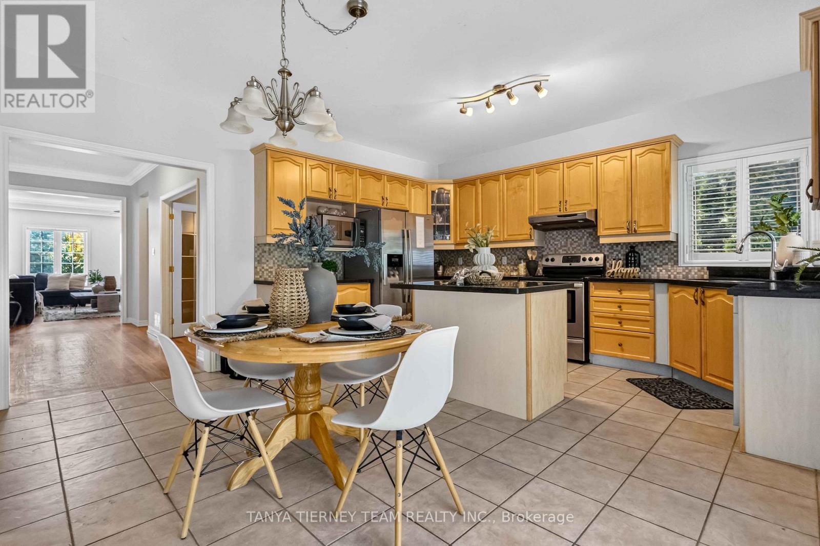1775 Spartan Court, Pickering, Ontario  L1V 7G6 - Photo 15 - E13671968