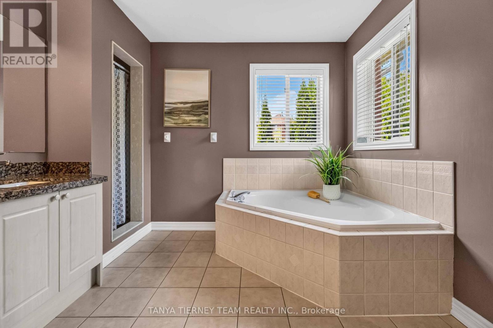1775 Spartan Court, Pickering, Ontario  L1V 7G6 - Photo 33 - E13671968