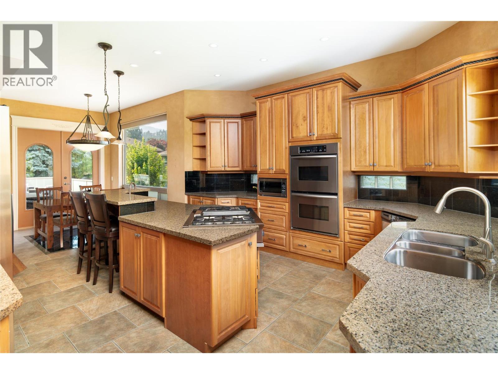 2155 Horizon Drive Unit# 43, West Kelowna, British Columbia  V1Z 3Z9 - Photo 12 - 10396106
