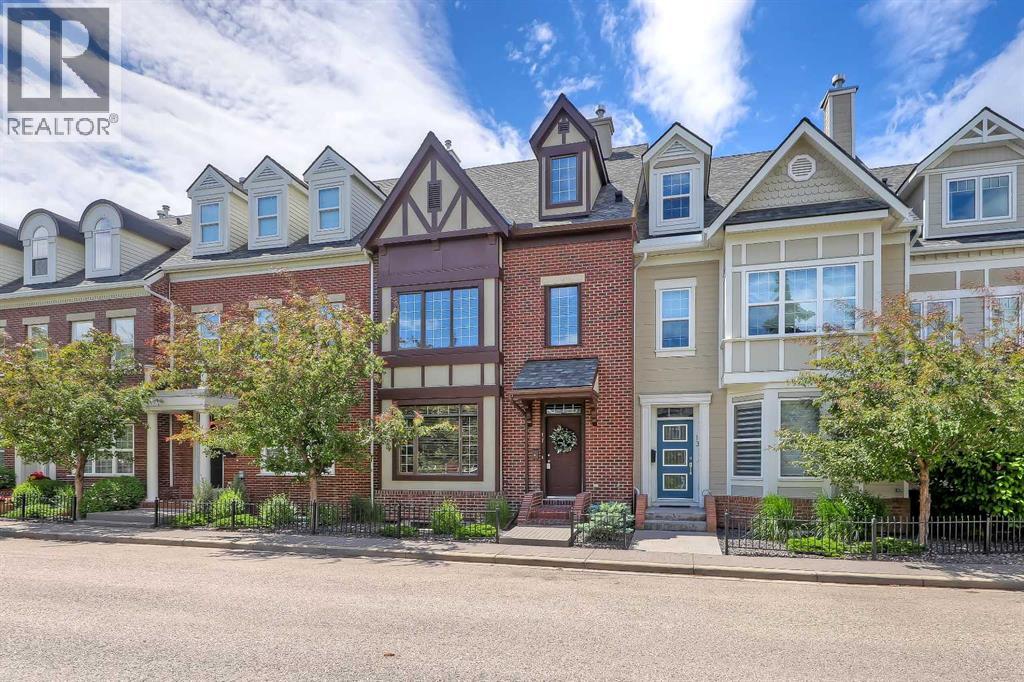 17 Somme Boulevard SW, Calgary, Alberta  T2T 6K7 - Photo 2 - A2326919