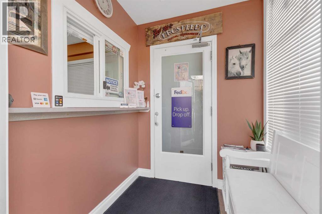 2023 20 Avenue, Bowden, Alberta  T0M 0K0 - Photo 7 - A2328766