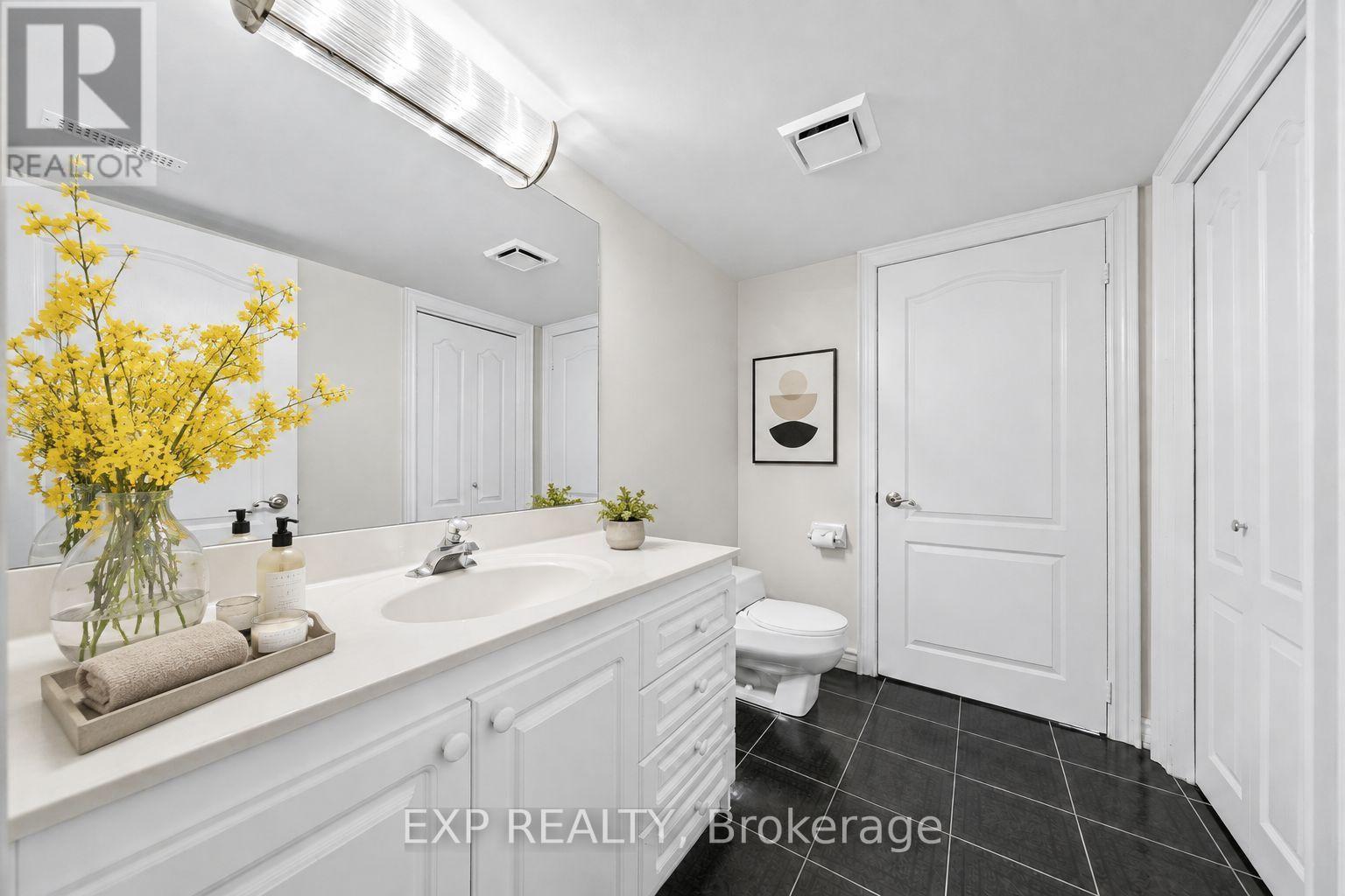 19 Springbrook Drive, Richmond Hill, Ontario  L4B 3R9 - Photo 27 - N13671804