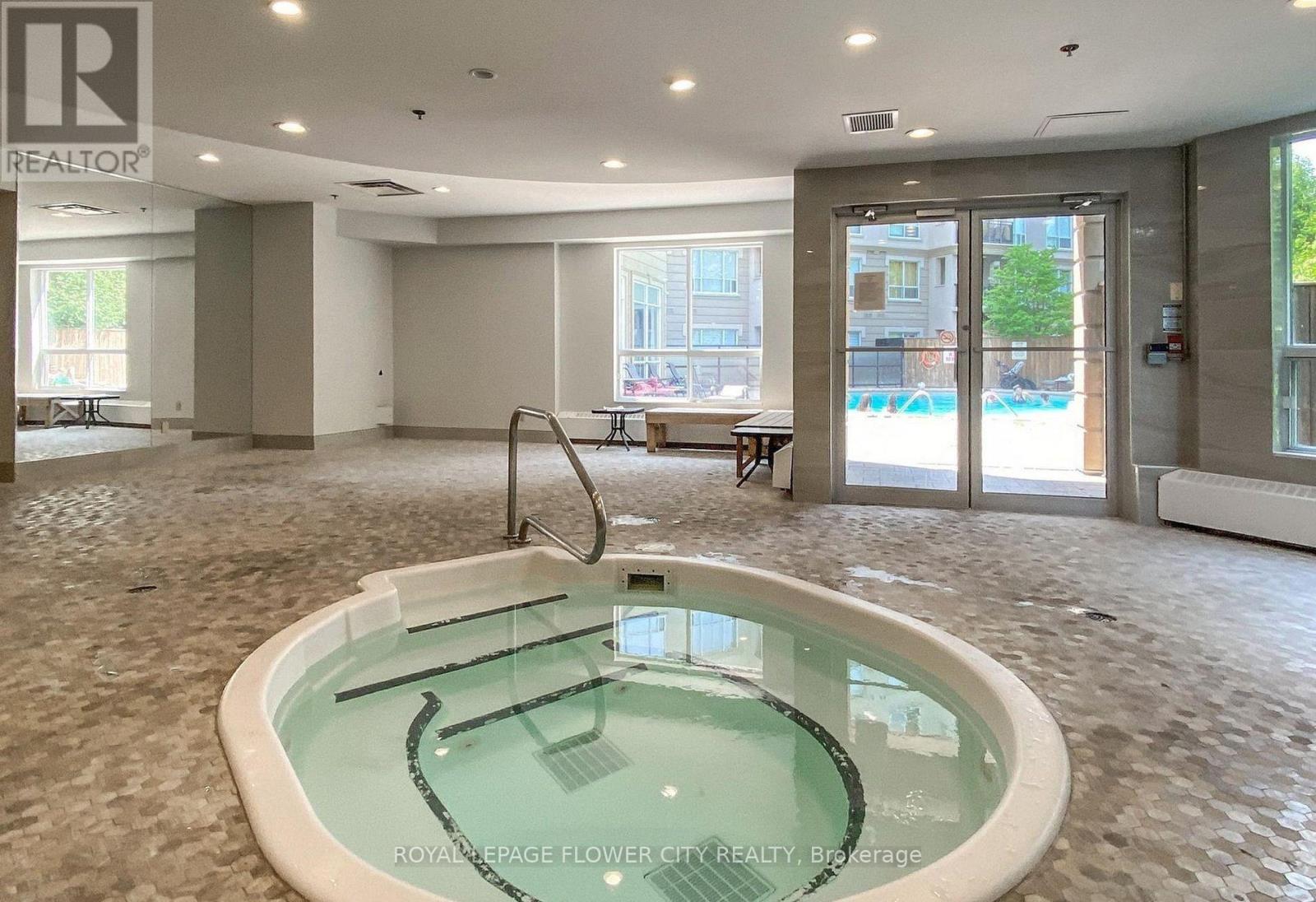 616 - 8 Maison Parc Court, Vaughan, Ontario  L4J 9K5 - Photo 19 - N13671820