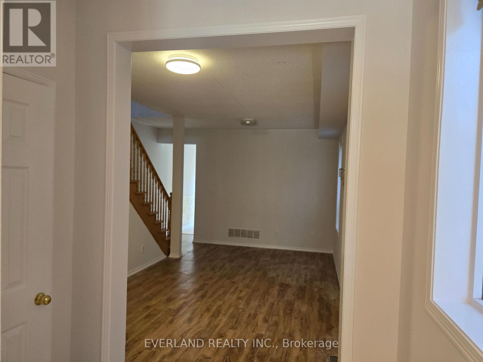 212 Maple Sugar Lane, Vaughan, Ontario  L4J 9A8 - Photo 2 - N13671856