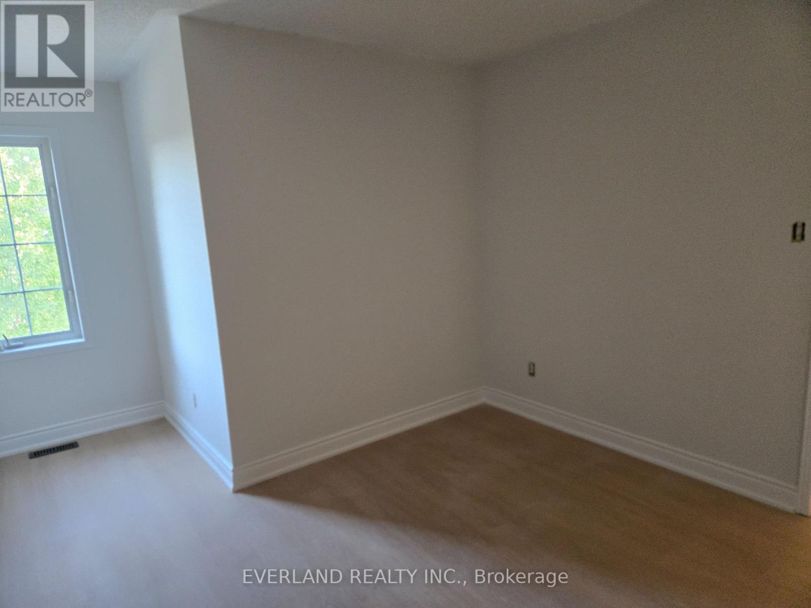 212 Maple Sugar Lane, Vaughan, Ontario  L4J 9A8 - Photo 6 - N13671856