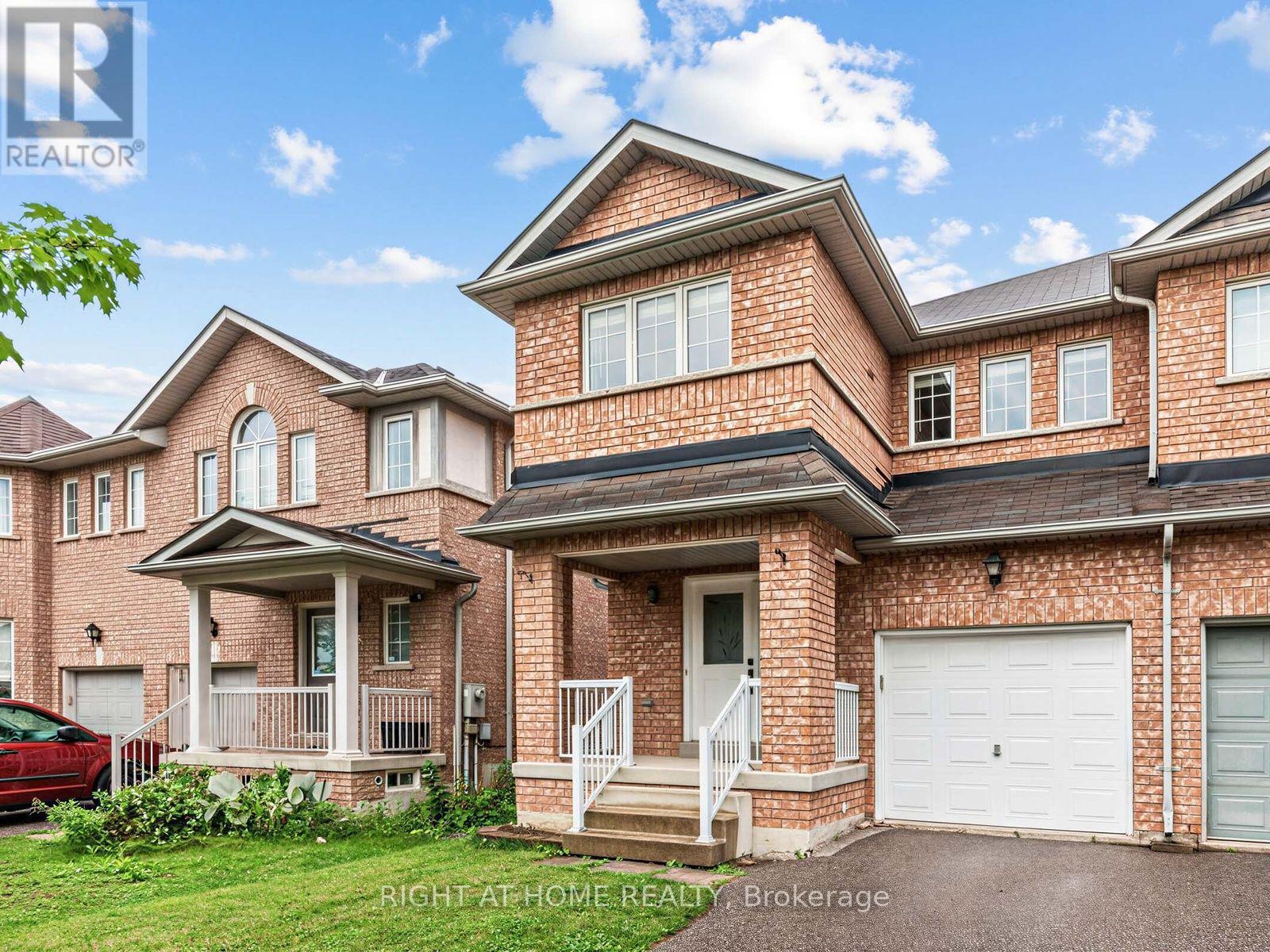 81 Briarcrest Drive, Markham, Ontario  L6C 3E7 - Photo 1 - N13671896