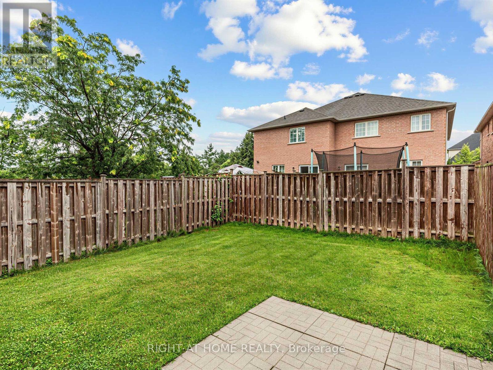 81 Briarcrest Drive, Markham, Ontario  L6C 3E7 - Photo 41 - N13671896