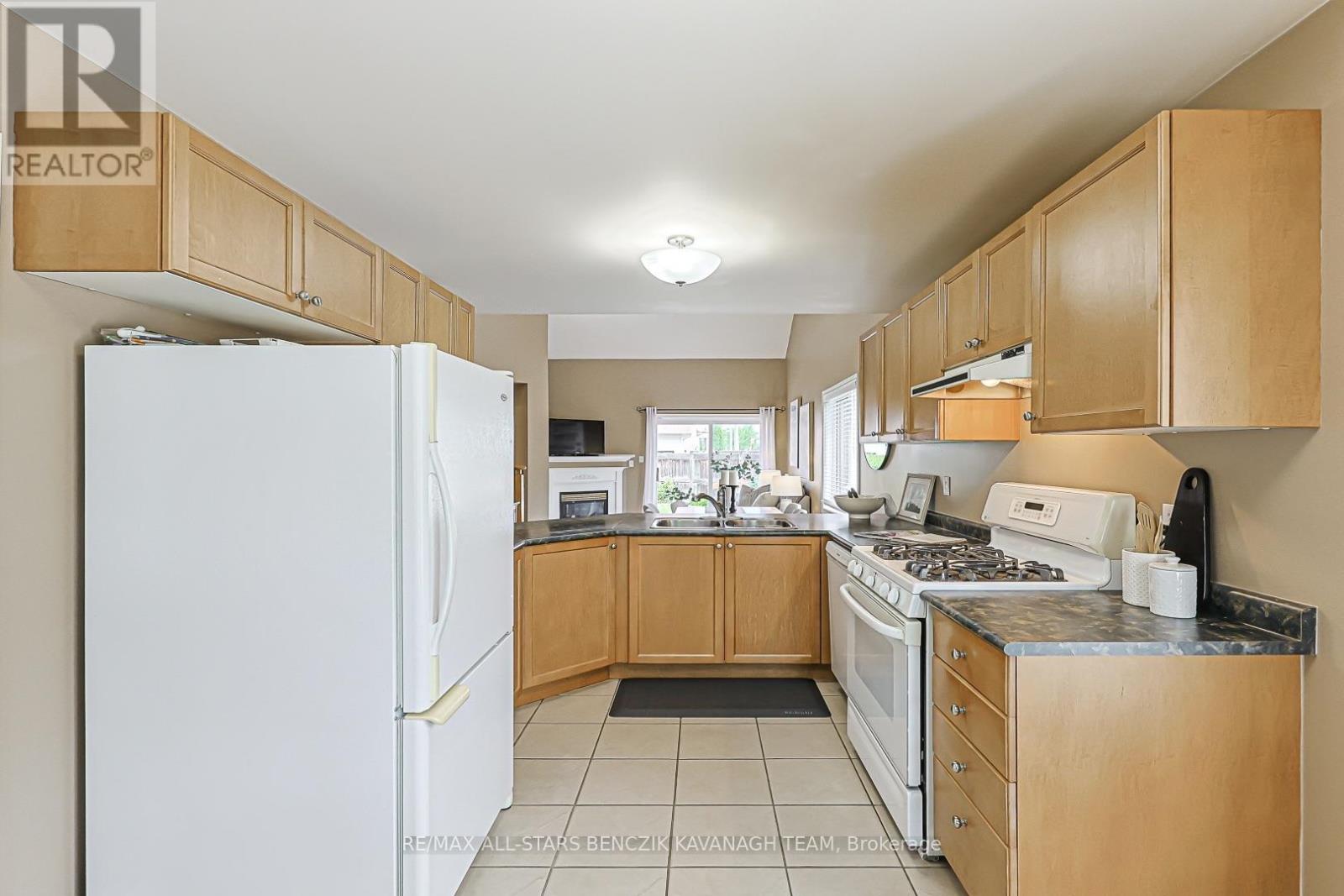 57 Outlook Terrace Drive, Markham, Ontario  L6E 1J6 - Photo 10 - N13671946