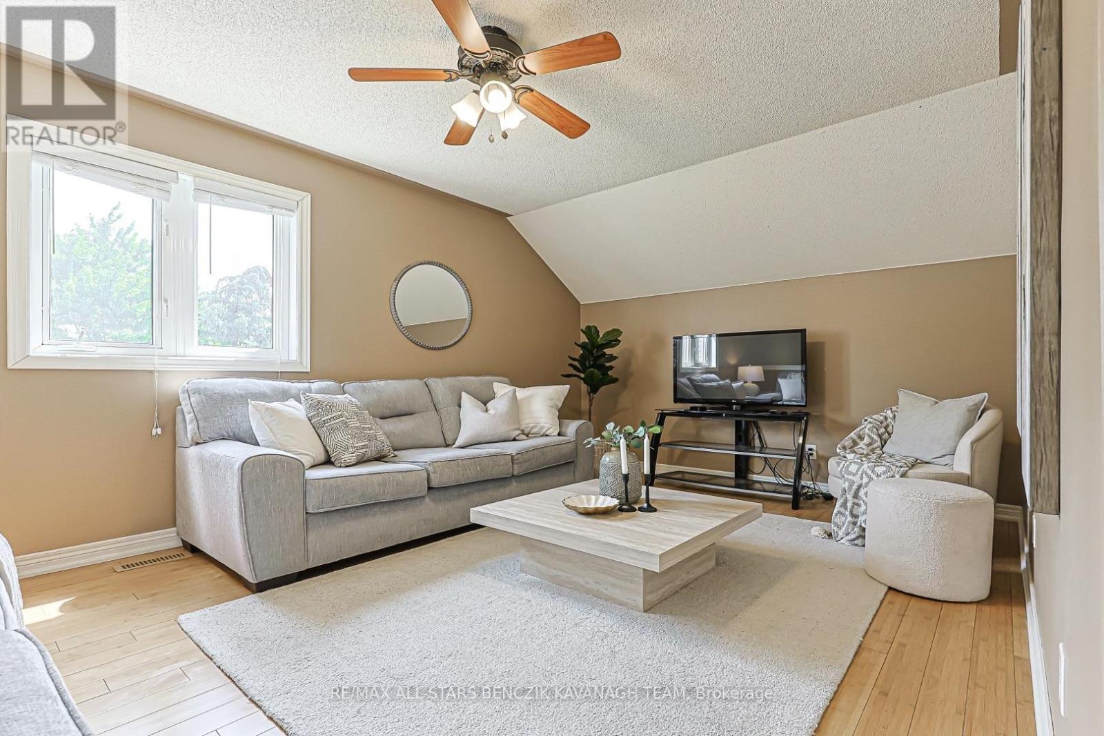 57 Outlook Terrace Drive, Markham, Ontario  L6E 1J6 - Photo 26 - N13671946