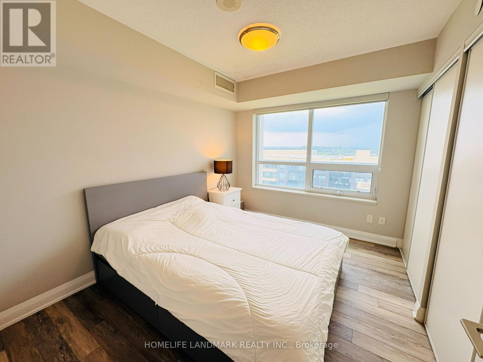 1102 - 15 Water Walk Drive, Markham, Ontario  L6G 0G2 - Photo 13 - N13671960