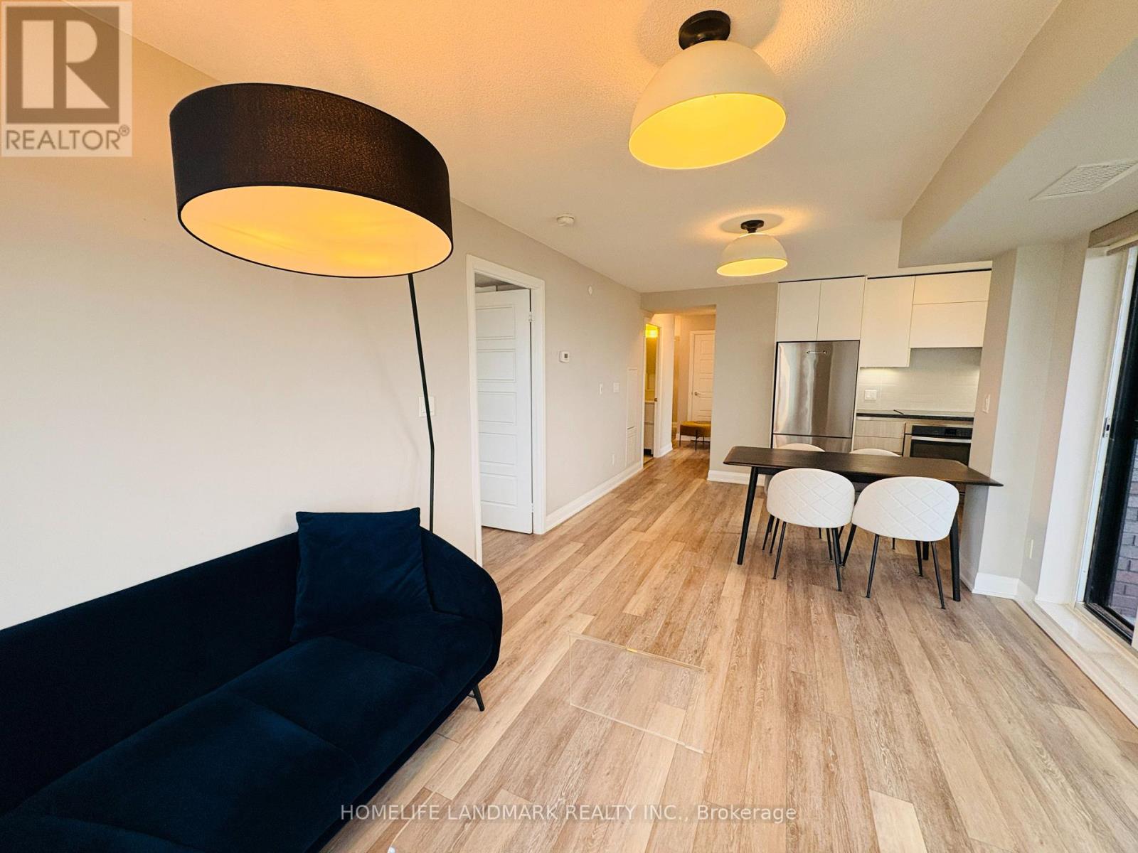 1102 - 15 Water Walk Drive, Markham, Ontario  L6G 0G2 - Photo 4 - N13671960