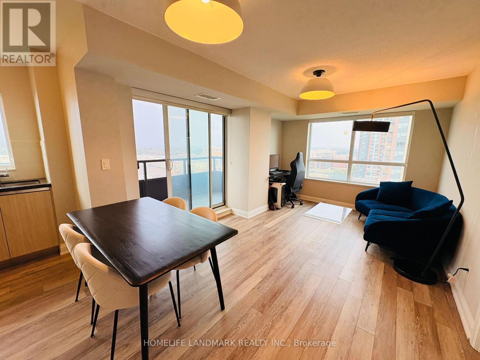 1102 - 15 Water Walk Drive, Markham, Ontario  L6G 0G2 - Photo 5 - N13671960