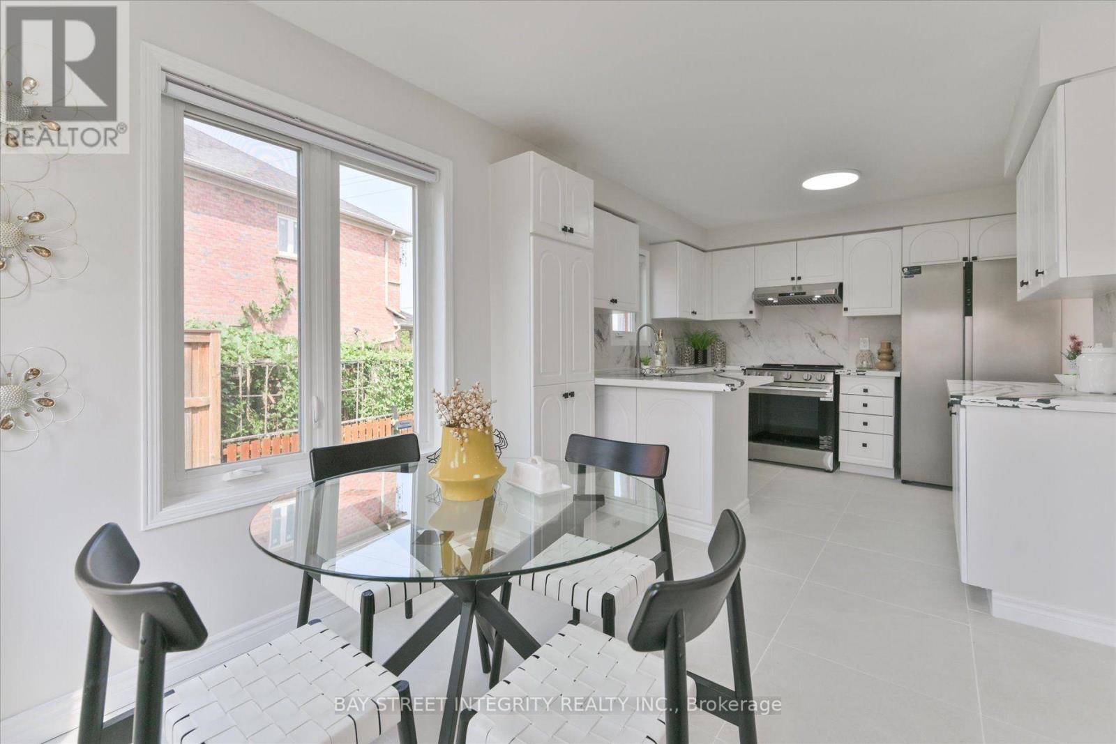 9096 Dufferin Street N, Vaughan, Ontario L4K 5M3 - Photo 15 - N13672028