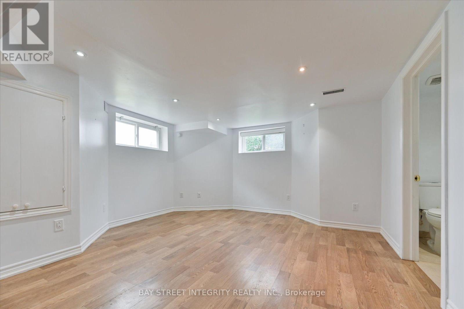 9096 Dufferin Street N, Vaughan, Ontario L4K 5M3 - Photo 33 - N13672028