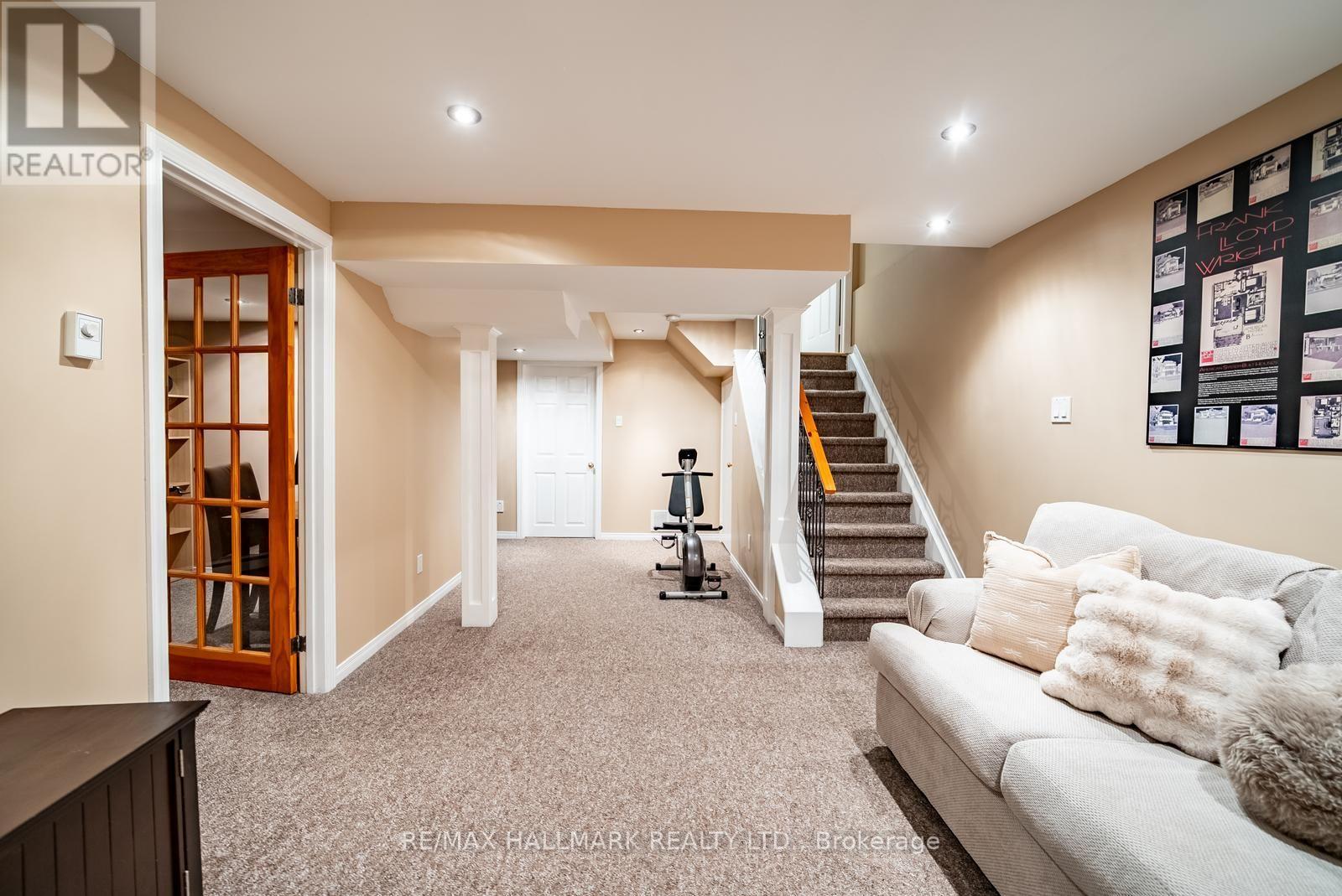 25 Starr Crescent, Aurora, Ontario L4G 7X3 - Photo 31 - N13672030
