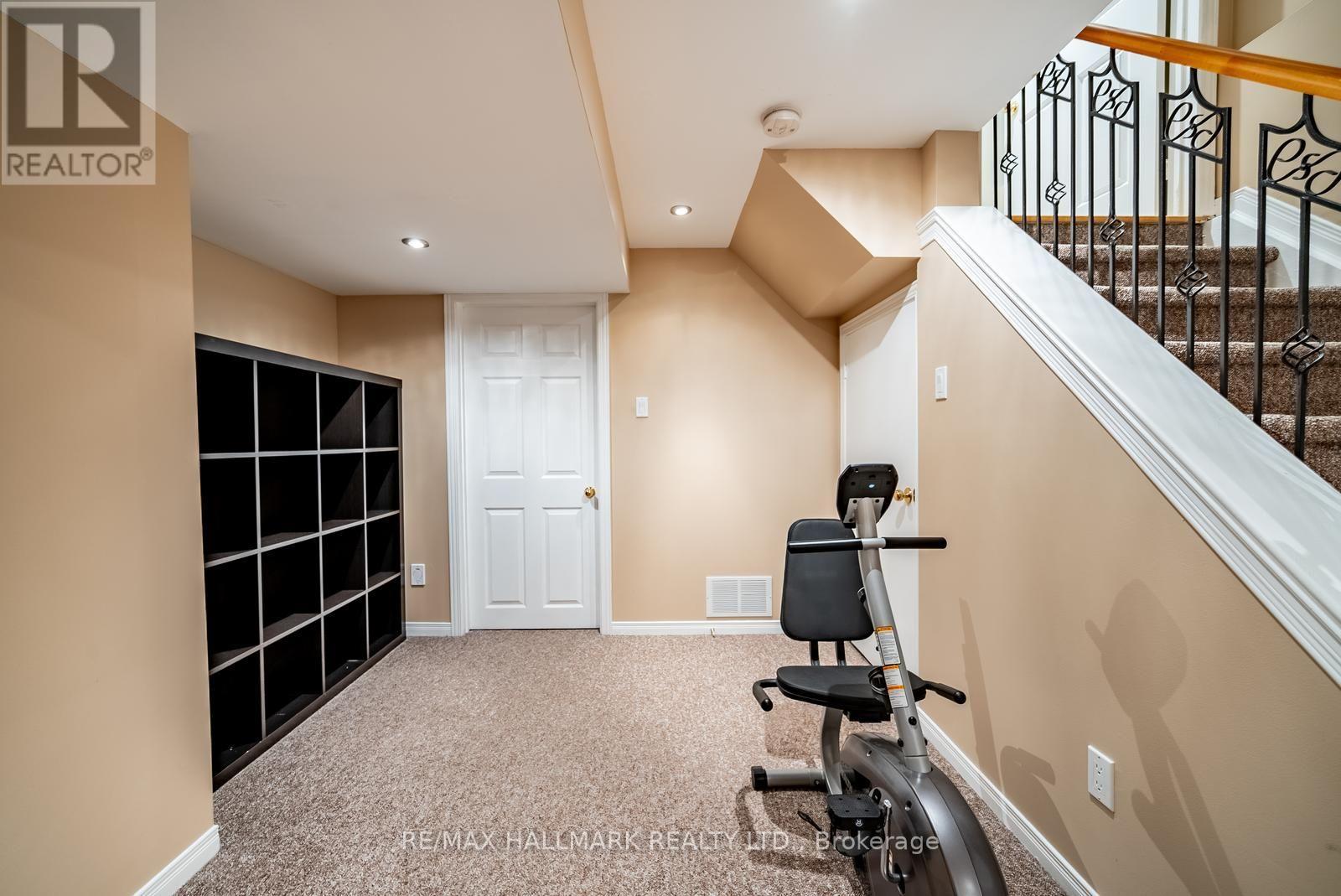 25 Starr Crescent, Aurora, Ontario L4G 7X3 - Photo 32 - N13672030