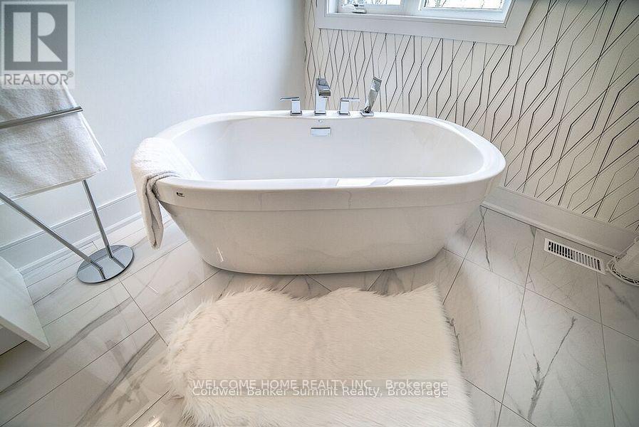 125 Gardiner Drive N, Bradford West Gwillimbury, Ontario  L3Z 0J6 - Photo 20 - N13672032