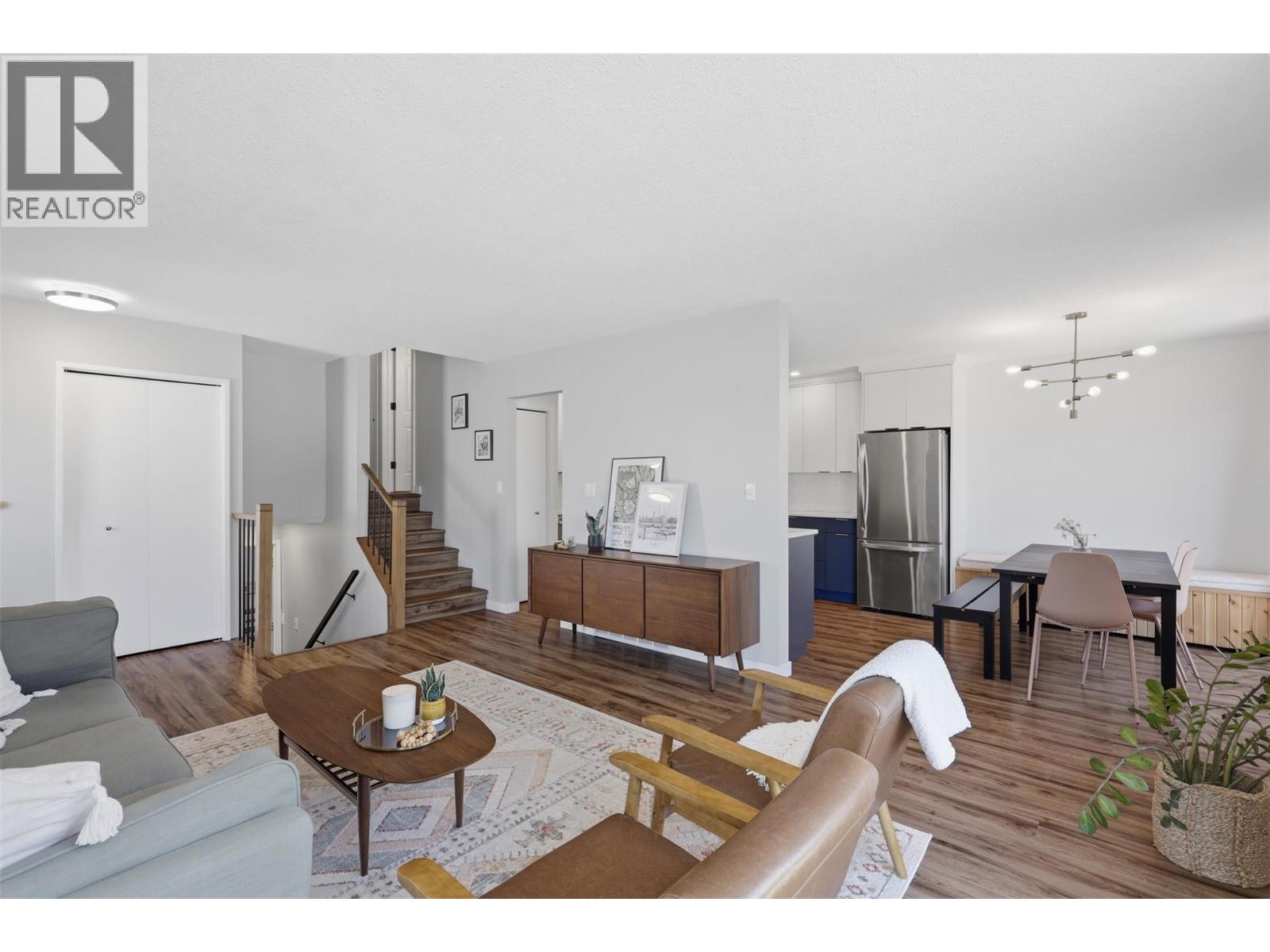 575 Gleneagles Drive, Kamloops, British Columbia  V2E 1X1 - Photo 6 - 10397639