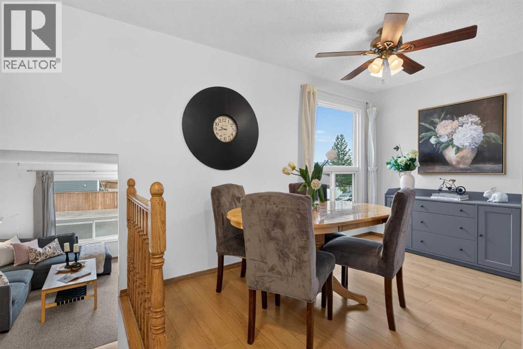 179 Pinecliff Close Ne, Calgary, Alberta  T1Y 4N4 - Photo 5 - A2331687