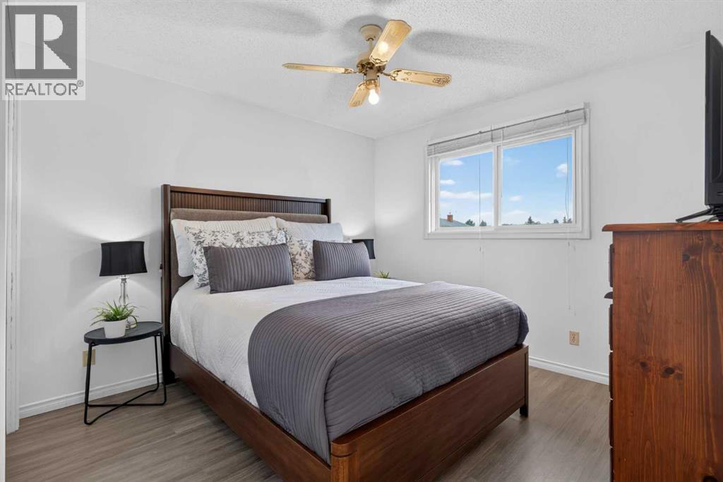 179 Pinecliff Close Ne, Calgary, Alberta  T1Y 4N4 - Photo 12 - A2331687