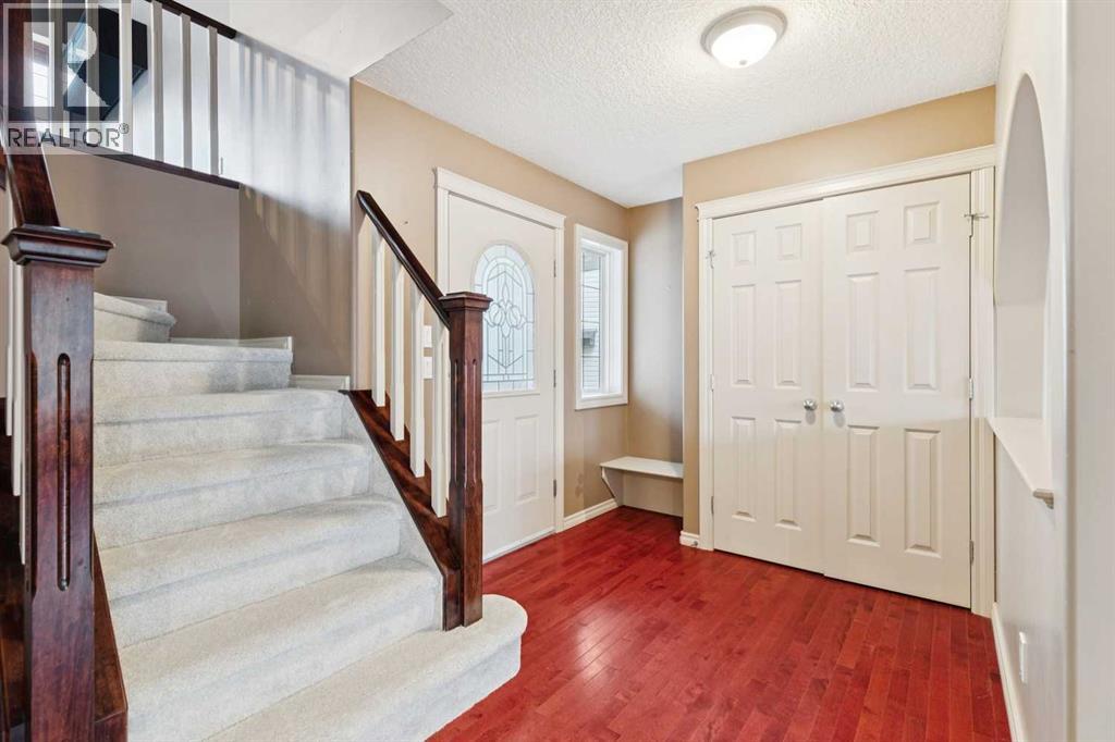 763 Cimarron Close, Okotoks, Alberta  T1S 1X3 - Photo 4 - A2331815