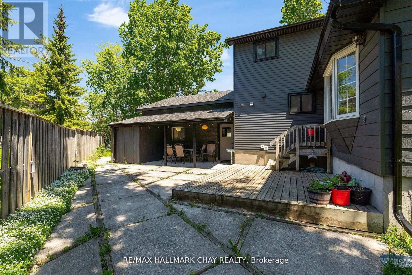 17 Walker Avenue, Orillia, Ontario  L3V 6G8 - Photo 19 - S13671826