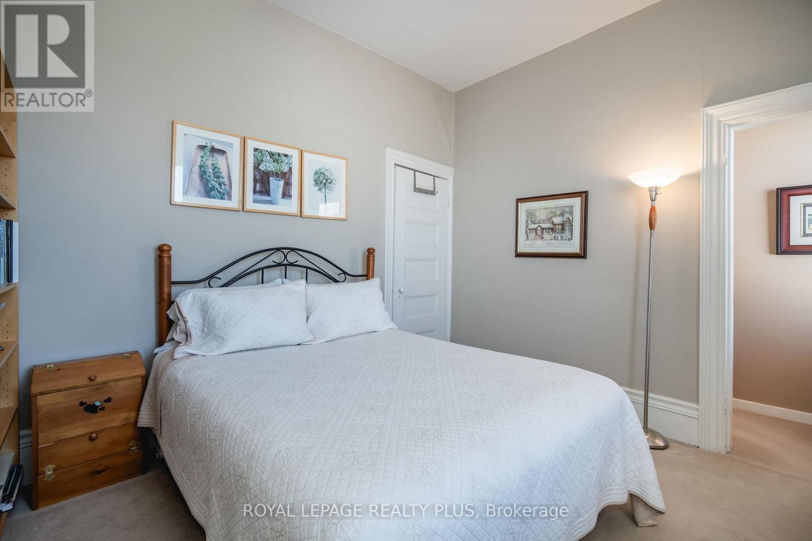 66 Main Street, Penetanguishene, Ontario L9M 1T3 - Photo 17 - S13671840