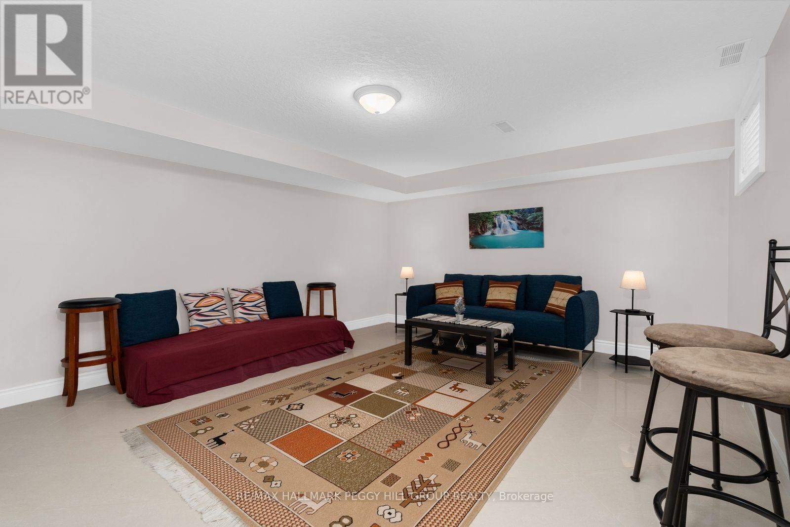 77 Graihawk Drive, Barrie (Ardagh), Ontario  L4N 6G7 - Photo 16 - S13672038