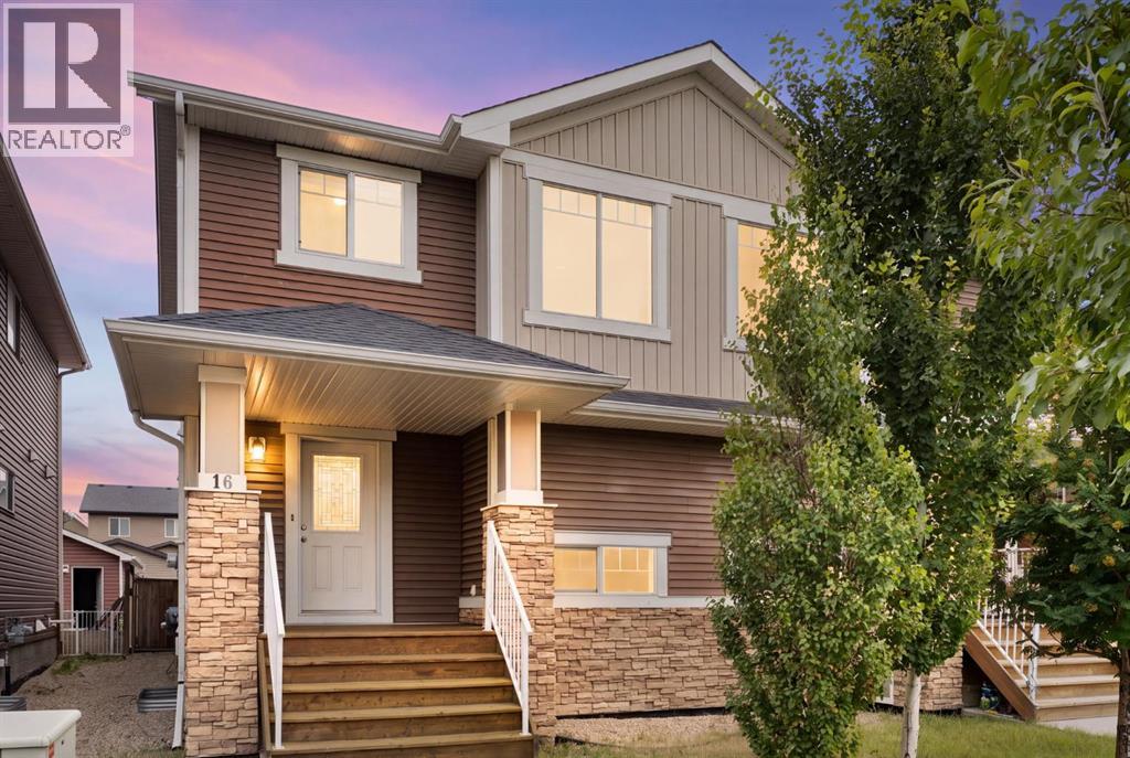 16 Fireside Way, Cochrane, Alberta