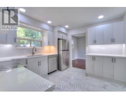 14 CHERRYSTONE DRIVE, Toronto, Ontario