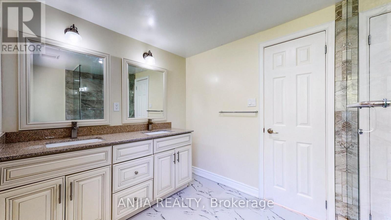 14 Cherrystone Drive, Toronto, Ontario  M2H 1R9 - Photo 24 - C13413832