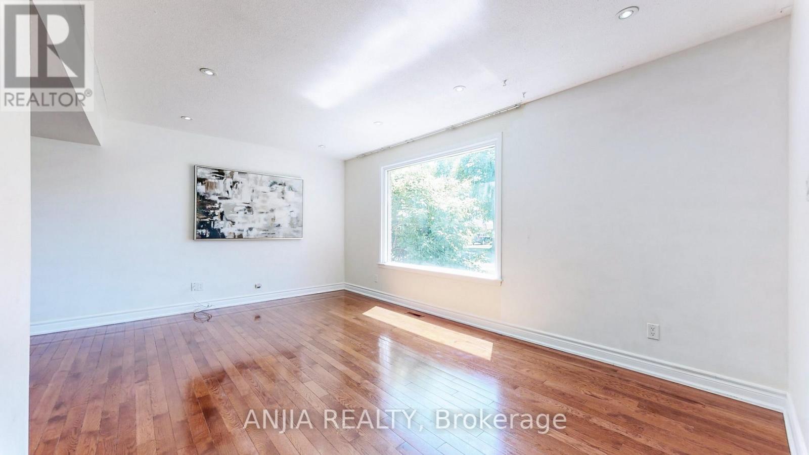 14 Cherrystone Drive, Toronto, Ontario  M2H 1R9 - Photo 3 - C13413832
