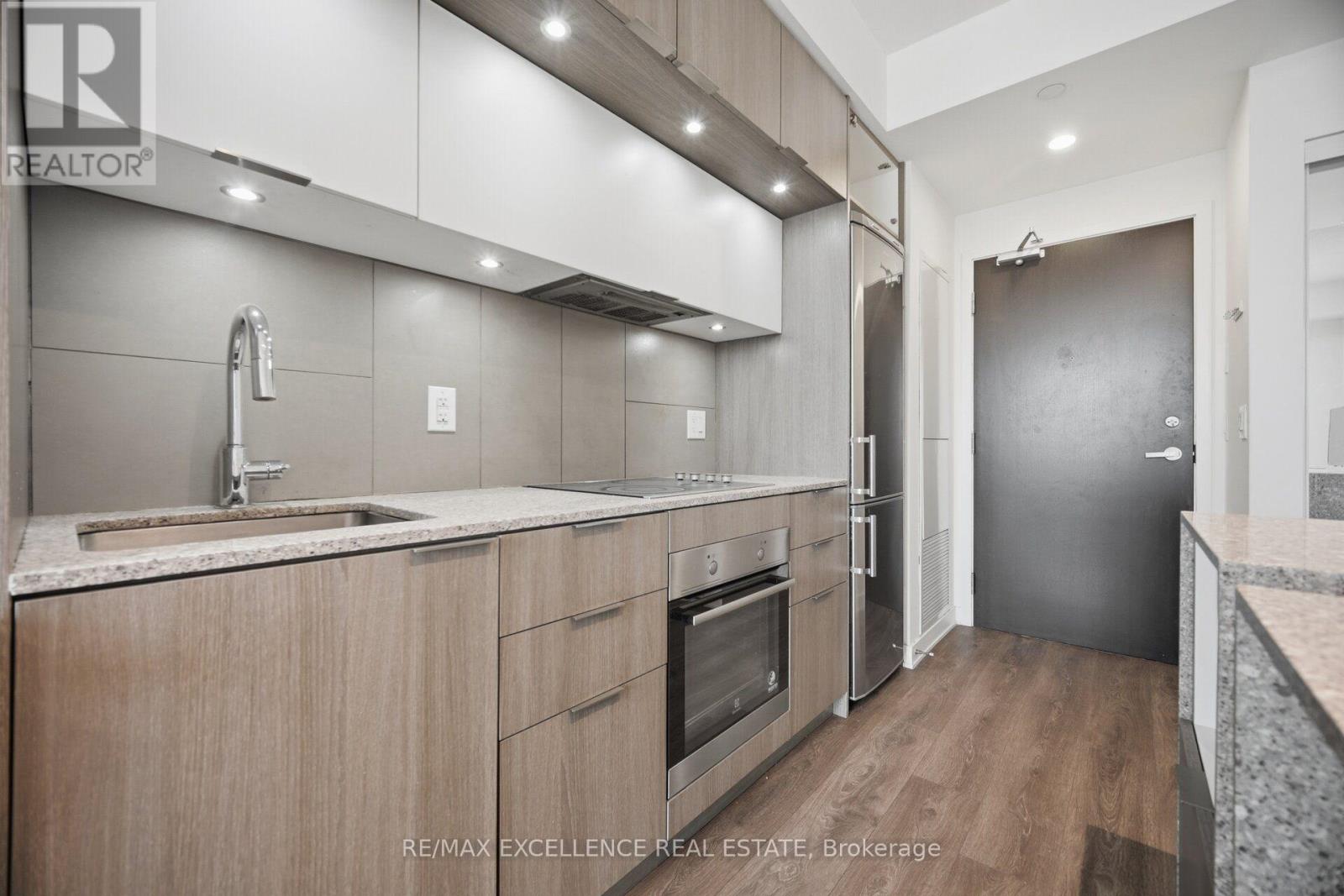 1710 - 55 Regent Park Boulevard, Toronto, Ontario  M5A 0C2 - Photo 13 - C13662868