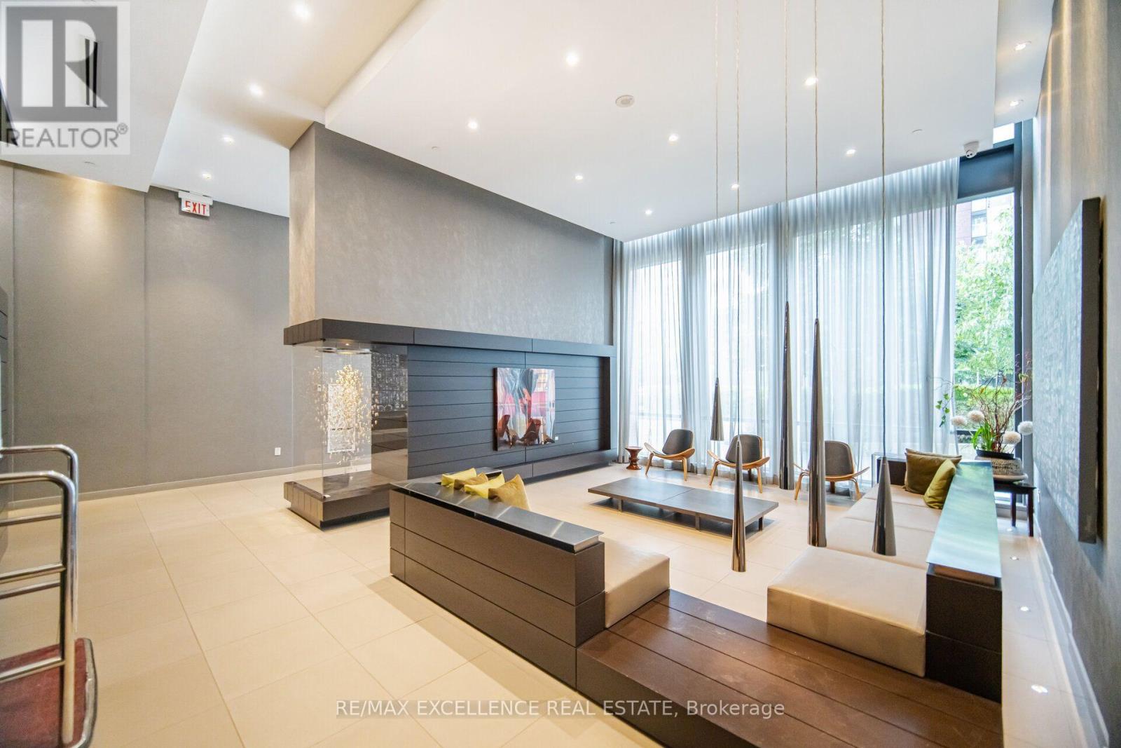 1710 - 55 Regent Park Boulevard, Toronto, Ontario  M5A 0C2 - Photo 5 - C13662868