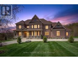 102 PINE HILL ROAD, Bradford West Gwillimbury, Ontario