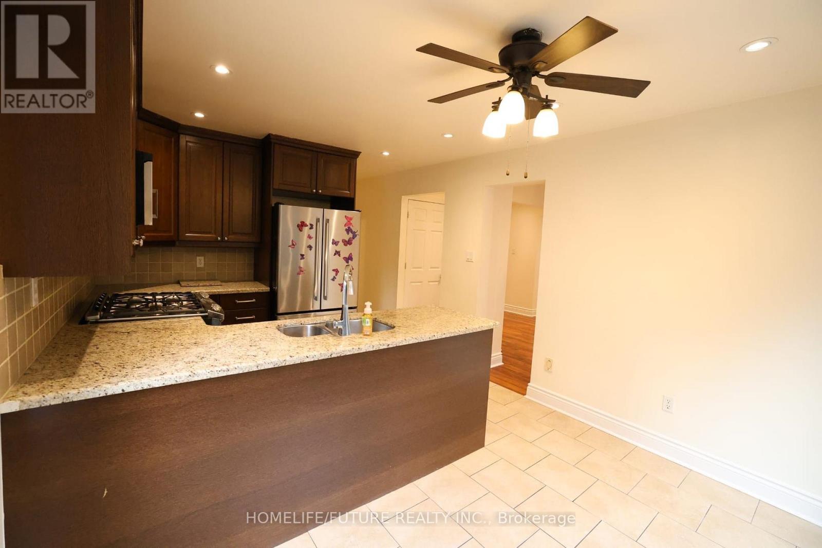 6320 Millers Grove, Mississauga, Ontario L5N 3H7 - Photo 18 - W13671818