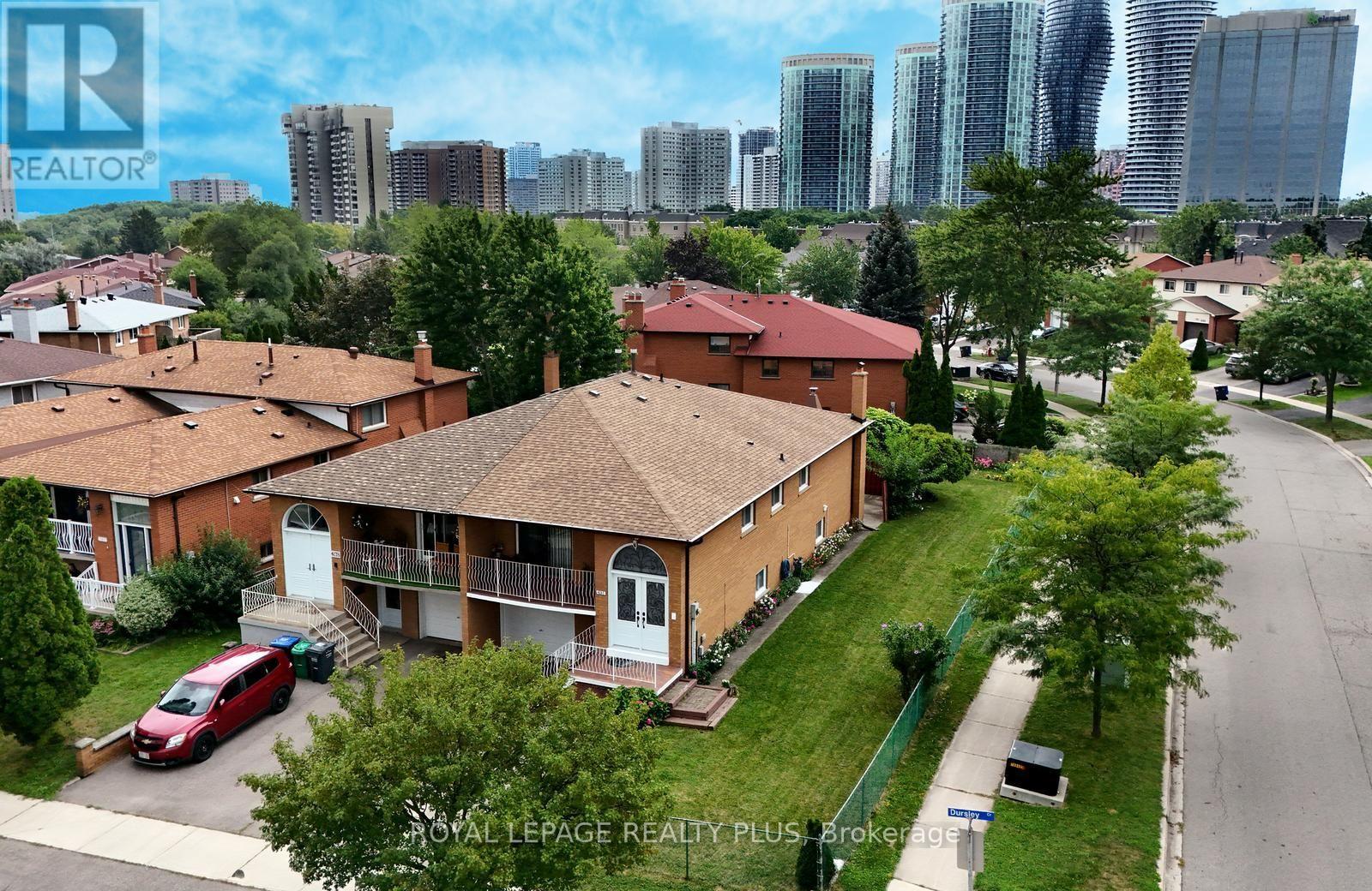 4180 Dursley Crescent, Mississauga, Ontario  L4Z 1J7 - Photo 3 - W13671902
