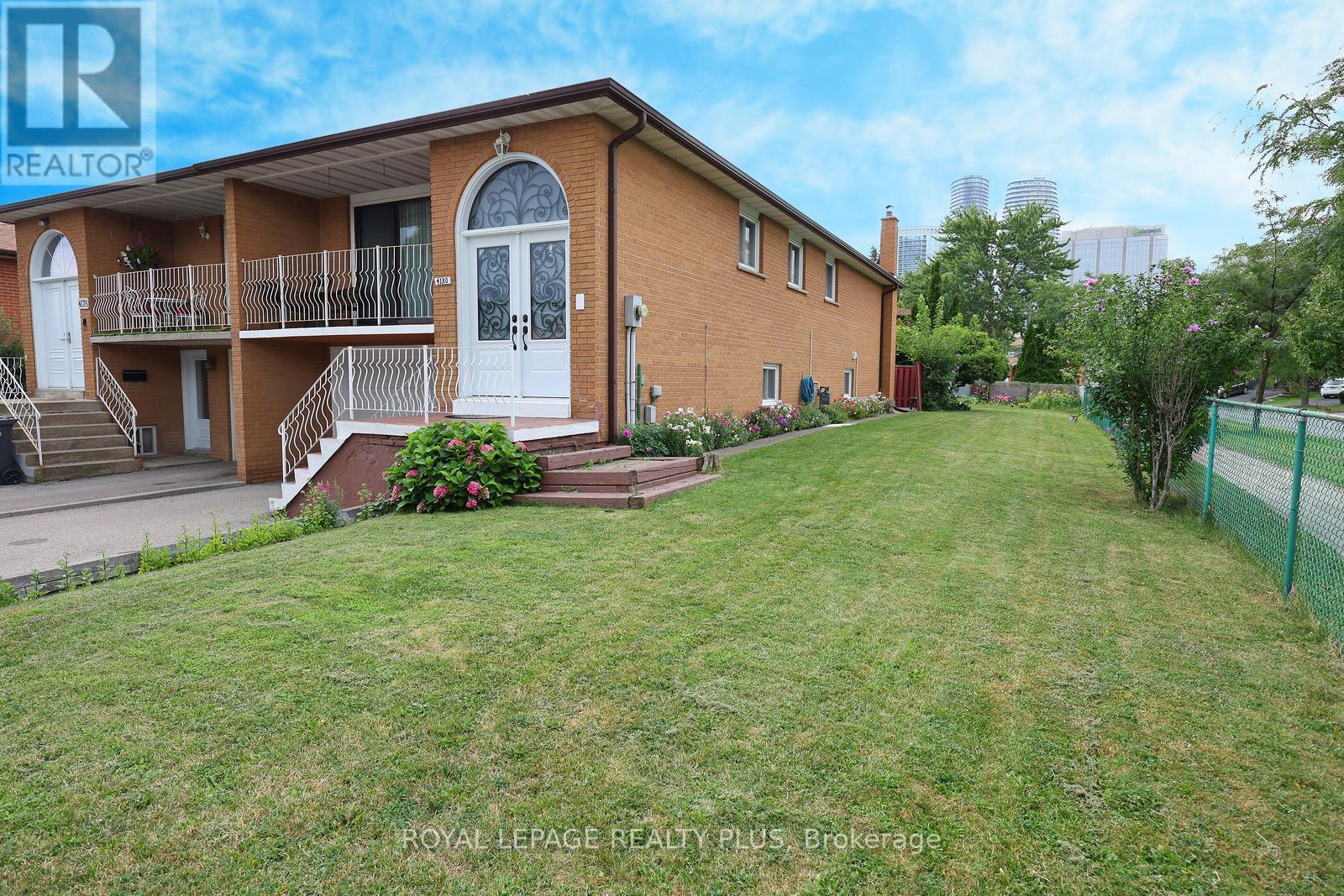4180 Dursley Crescent, Mississauga, Ontario  L4Z 1J7 - Photo 5 - W13671902