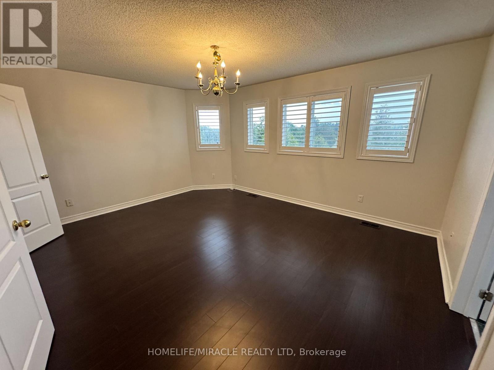 6 Sweet Briar Lane, Brampton, Ontario  L6Z 4V3 - Photo 24 - W13671916