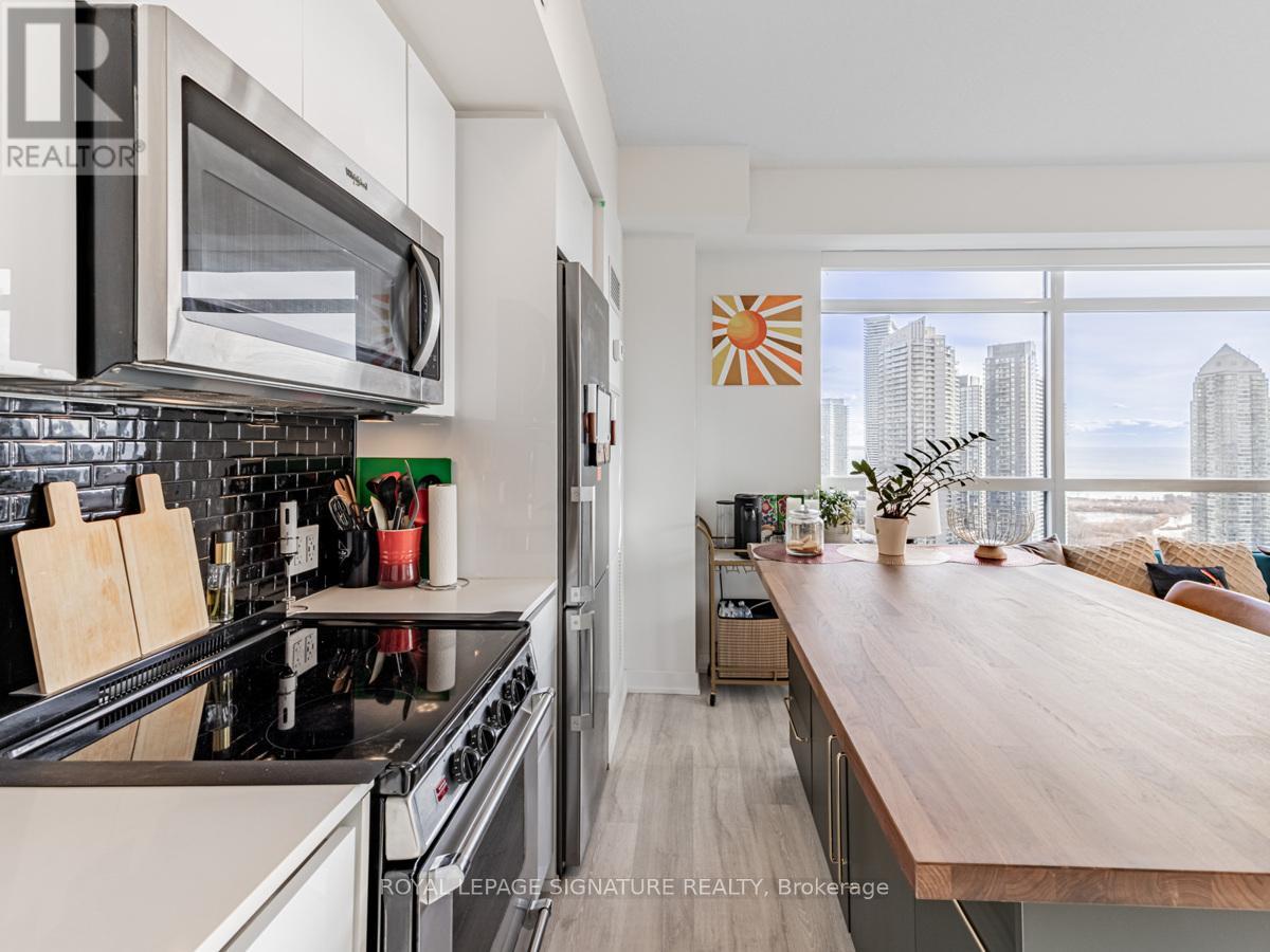 2704 - 251 Manitoba Street, Toronto, Ontario  M8Y 0C7 - Photo 13 - W13671998