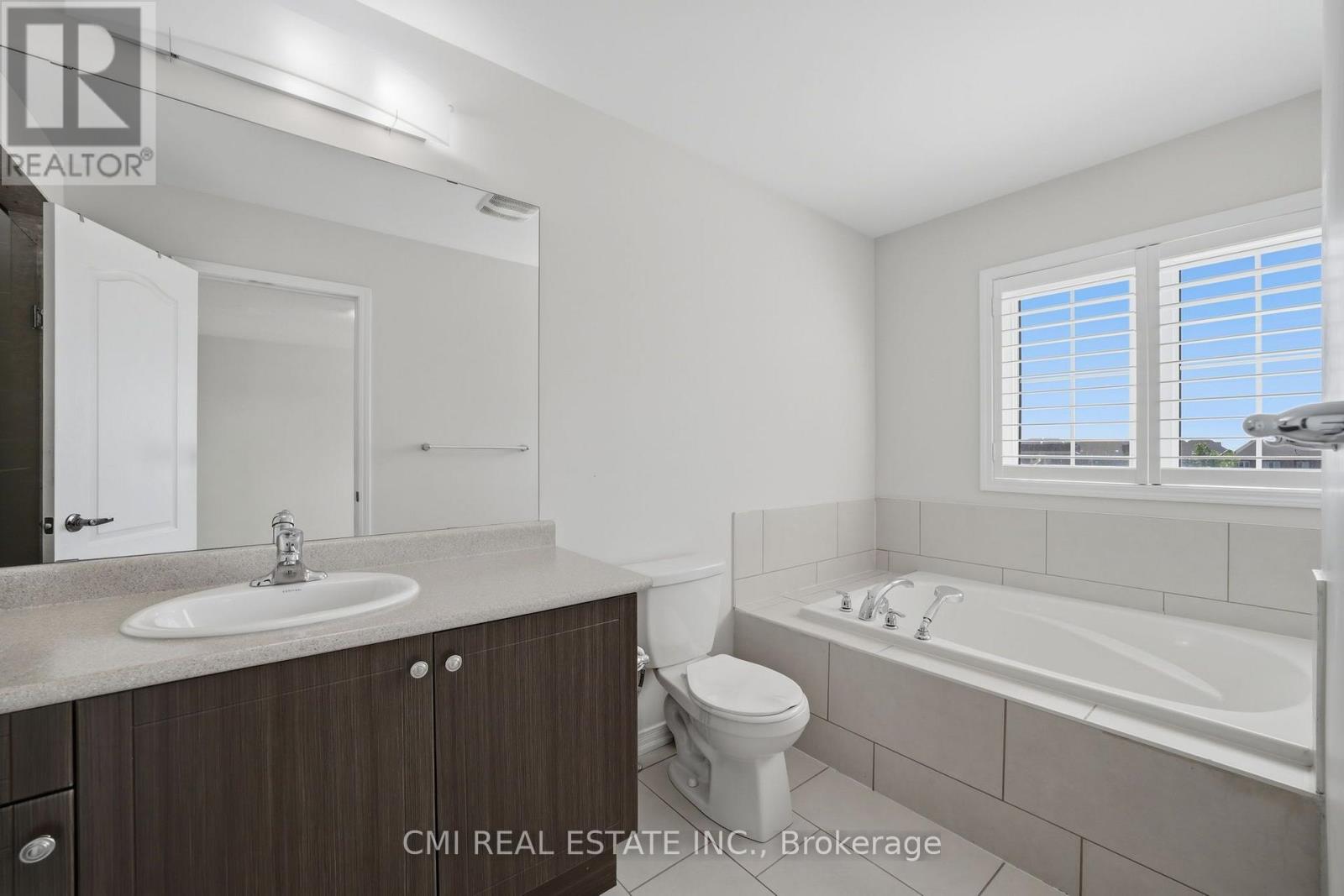 162 Golden Springs Drive, Brampton, Ontario  L7A 4N9 - Photo 34 - W13672048